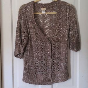 Quarter length sleeve sweater